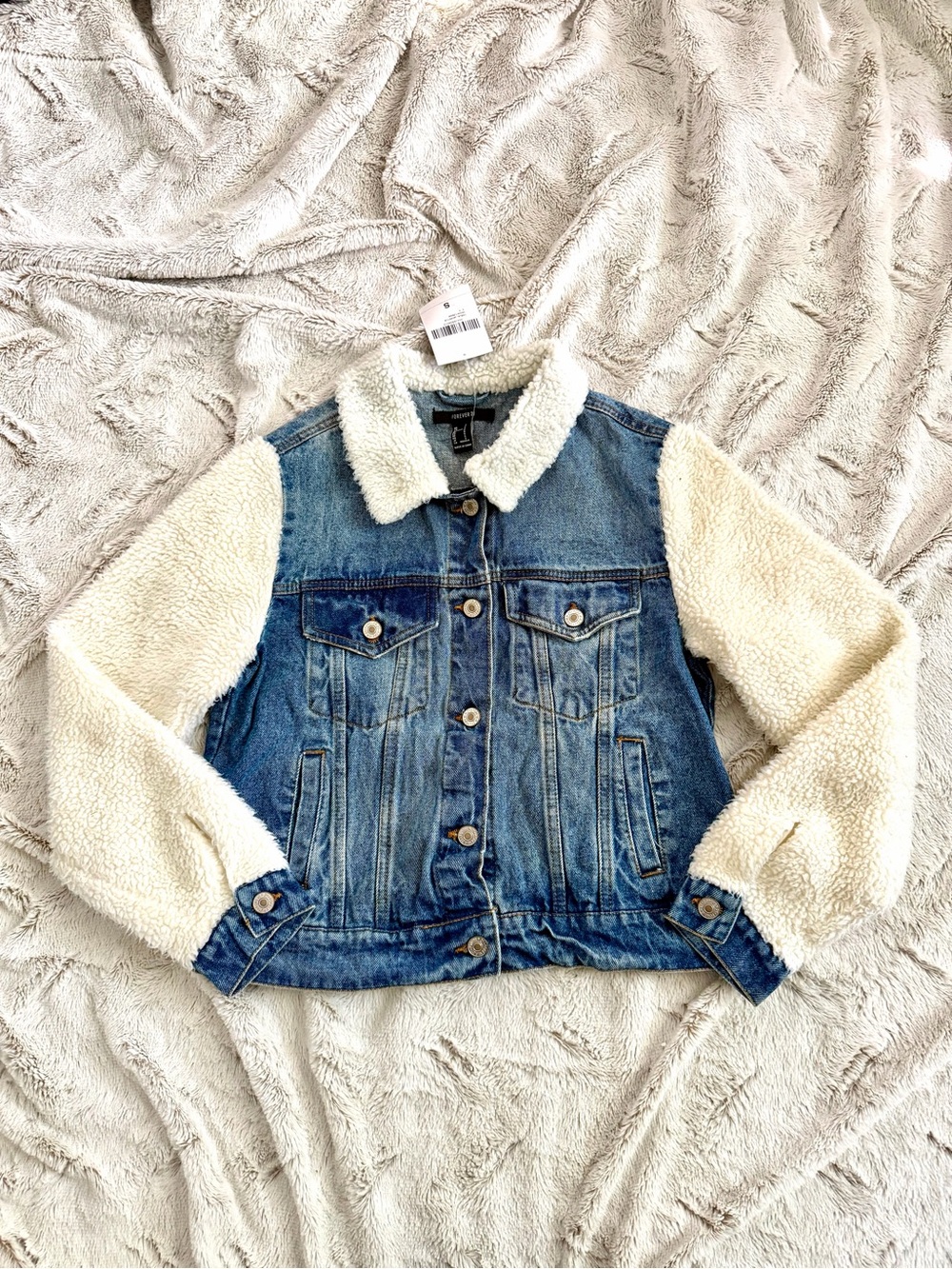 Forever 21 Sherpa Fleece Sleeve Denim Jacket S